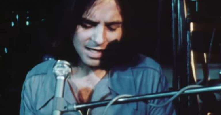 31 Best 70s Love Songs