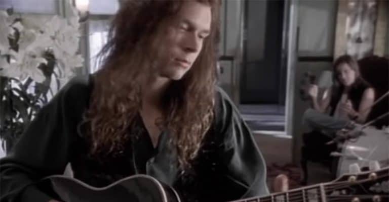 55 Best Acoustic Guitar Songs You Need In Your Life