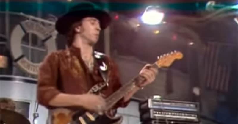 Best Blues Chord Progression [With Examples]