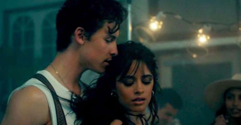 71 Best Garter Toss Songs
