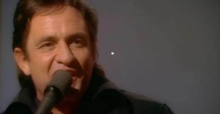 27 Best Johnny Cash Songs