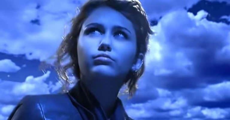 35 Best Songs About Hope That’ll Uplift You