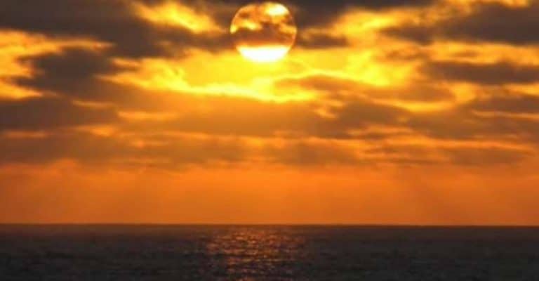 29 Best Songs About Sunsets