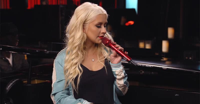 Christina Aguilera Teaches Singing MasterClass