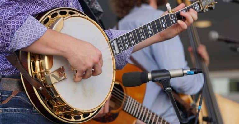 12 Common Instruments Used in Country Music