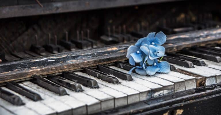 How Do I Get Rid Of A Piano? Can It Be Recycled, Sold Or Thrown Away?