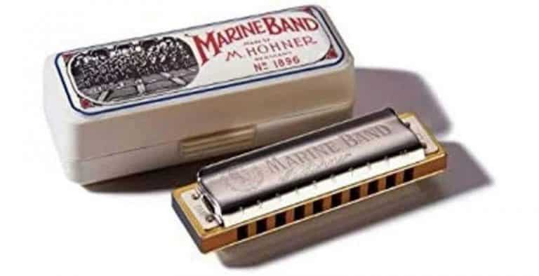 8 Best Harmonicas For The Blues 2023