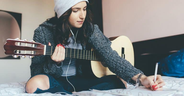 How To Write A Song 2023 – 7 Easy Steps