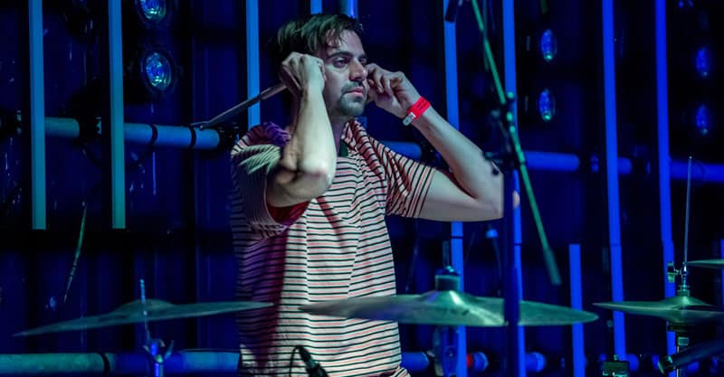 Why Do Some Singers Take Out Their Earpieces?