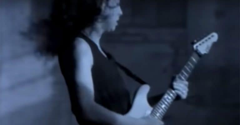 37 Easy Metal Songs For Guitar [With Tabs]
