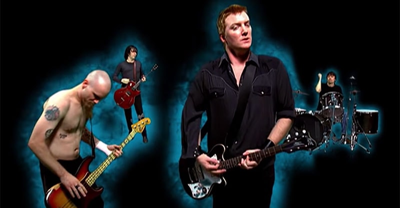 Queens Of The Stone Age - No One Knows