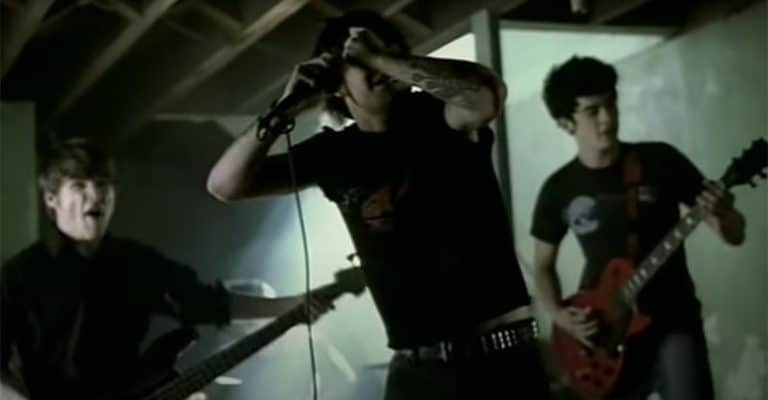41 Emo Bands Of The 2000s