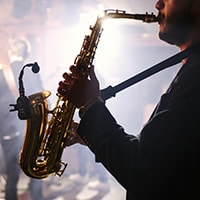 Getting studio and live gigs as a session player