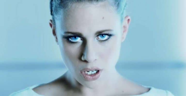 What Is Dubstep Music? With 7 Top Examples & History